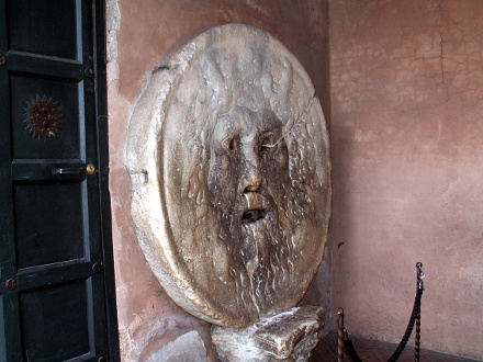 La Bocca Della Veritá